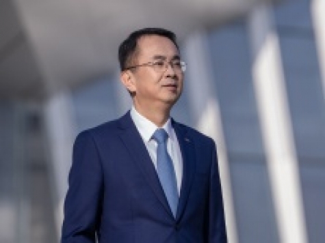 Director:：Yang Guoming